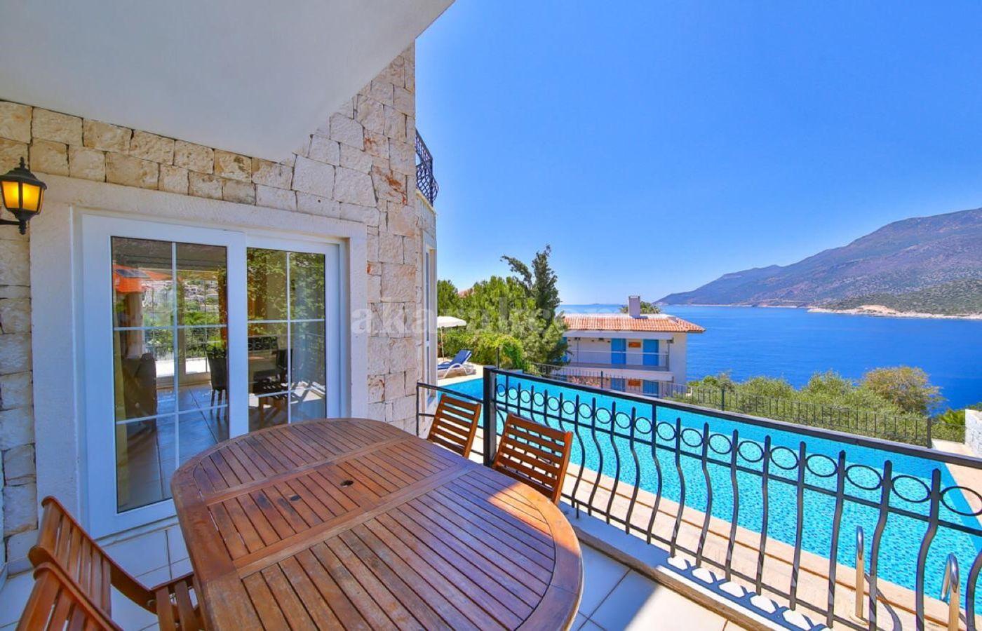 Sea View Villas For Sale in Antalya | Sea Side Villas For Sale